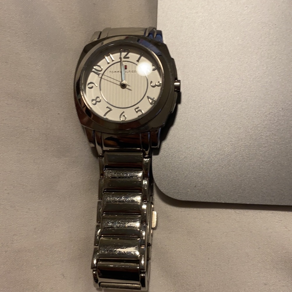 Watch - Picture 4 of 6